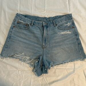 American Eagle - Curvy - 90s Boyfriend Short